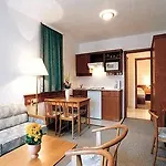 Club Hotel 3*